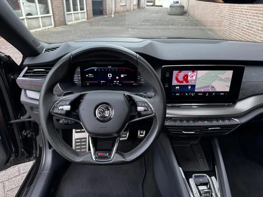 Skoda Octavia 2.0 TSI RS BOMVOLL KEYLESS PANO RIJHULPS uit 2020, foto 9