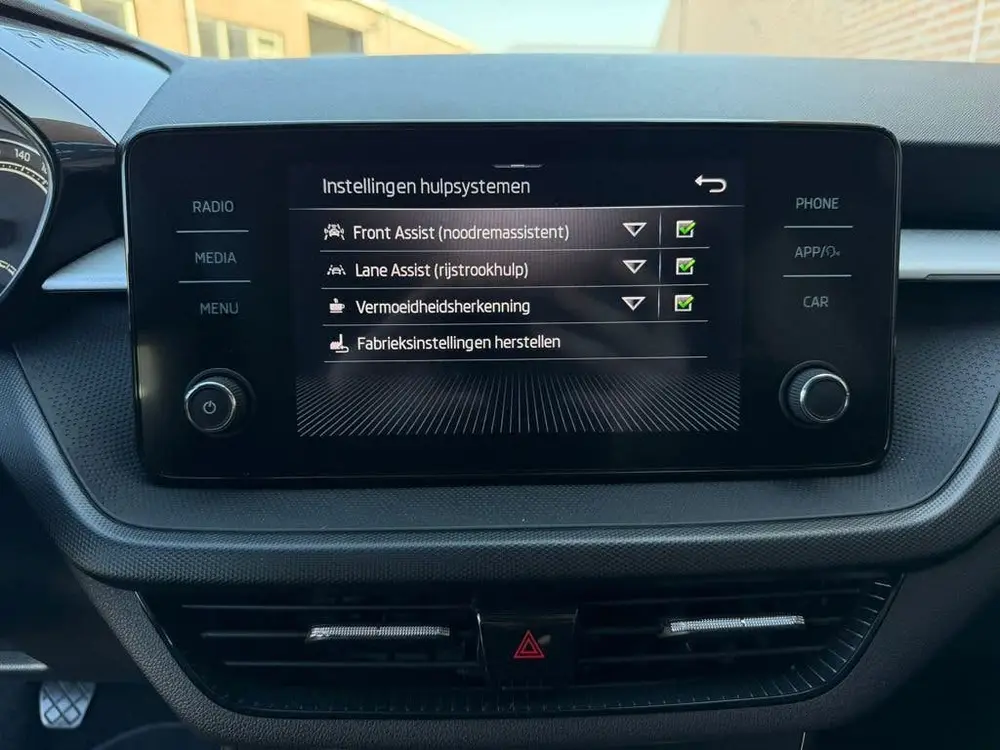 Skoda Fabia 1.0 TSI Business Edition Keyles Go+Entry S uit 2022, foto 12