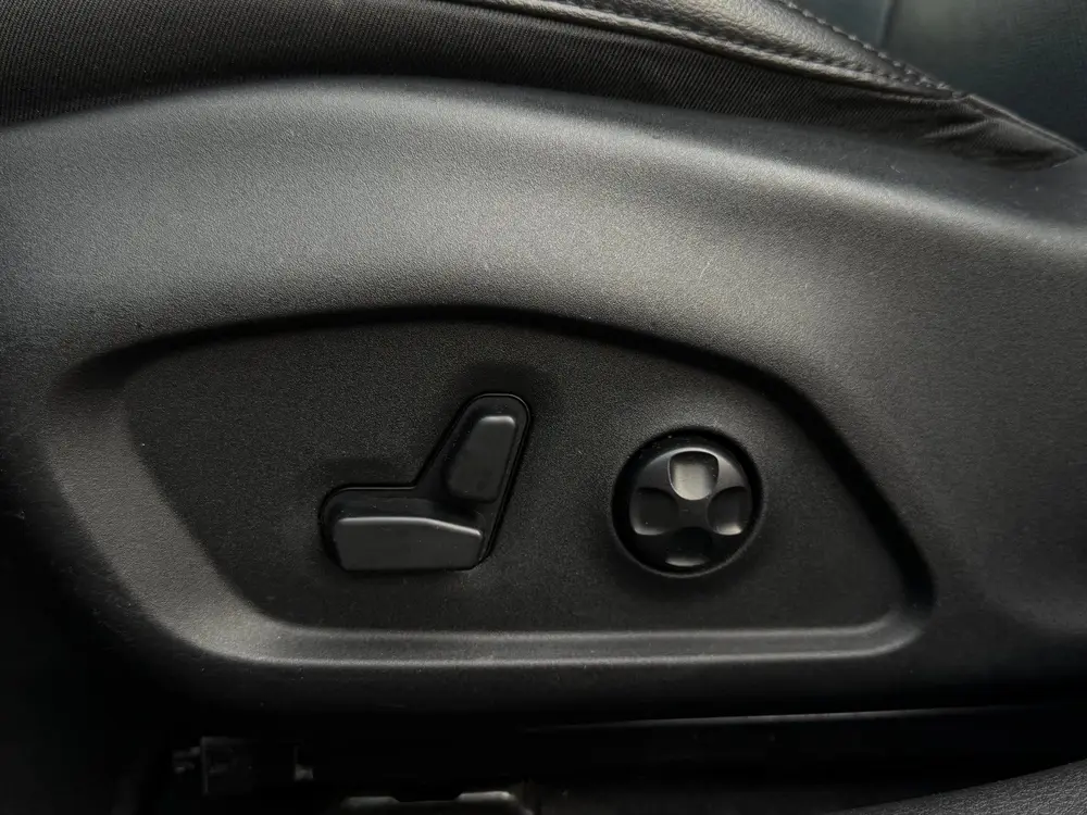 Jeep Compass 1.4 MultiAir Limited LED Navi Camera Beats uit 2019, foto 14