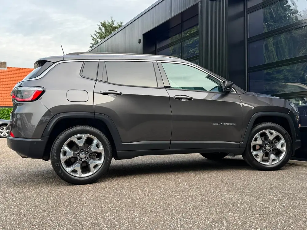 Jeep Compass 1.4 MultiAir Limited LED Navi Camera Beats uit 2019, foto 3