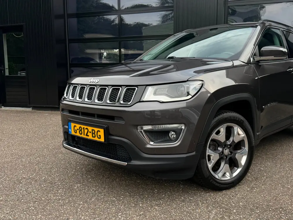 Jeep Compass 1.4 MultiAir Limited LED Navi Camera Beats uit 2019, foto 8