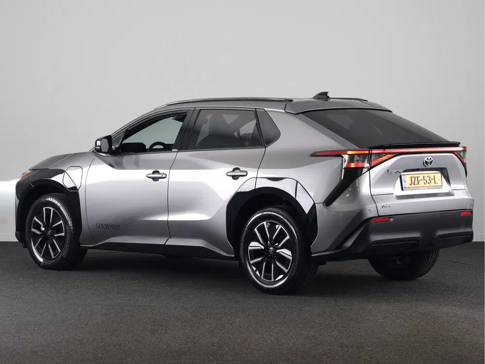 Toyota bZ4X Dynamic 73 kWh *DEMO* uit 2026, foto 13