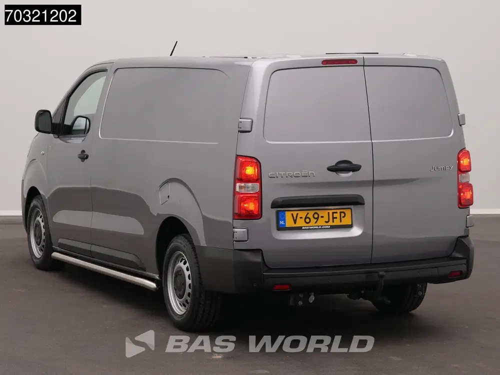 Citroën Jumpy Automaat L3H1 Trekhaak Navi Airco Cruis uit 2024, foto 2