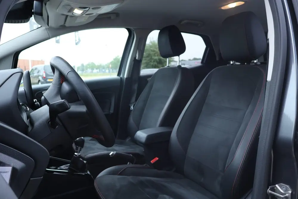 Ford EcoSport 1.0 EcoBoost ST-Line uit 2022, foto 10