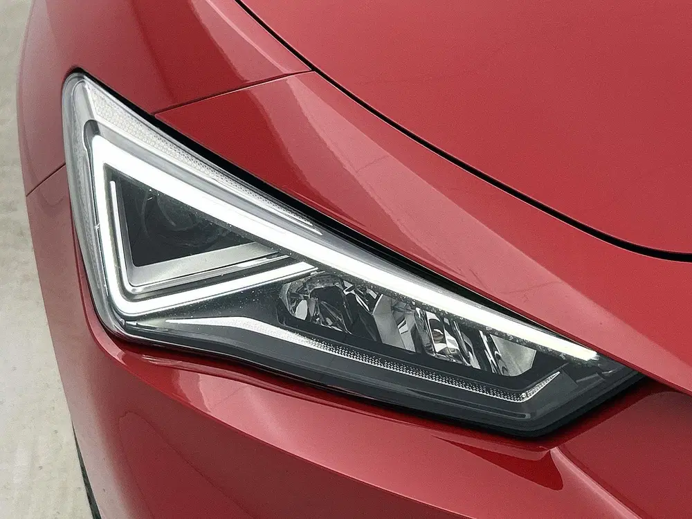 SEAT Leon 1.0 eTSI FR Business Intense uit 2022, foto 14