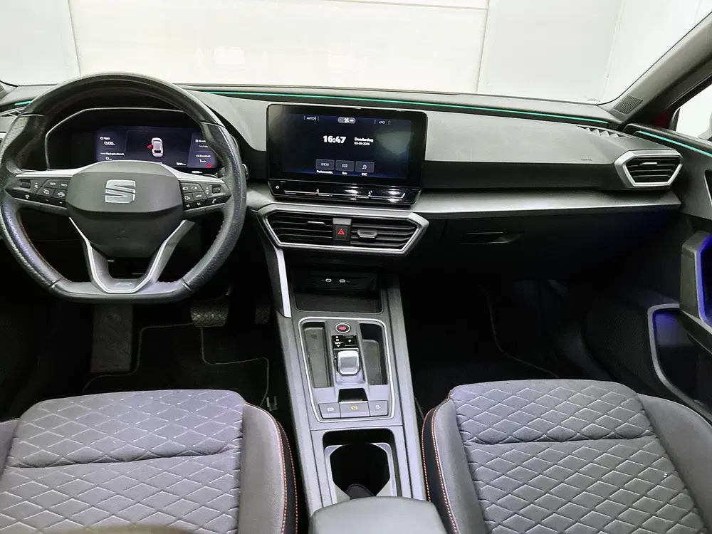 SEAT Leon 1.0 eTSI FR Business Intense uit 2022, foto 18
