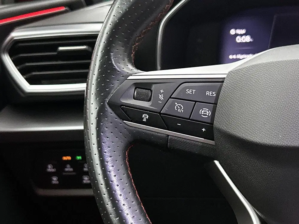 SEAT Leon 1.0 eTSI FR Business Intense uit 2022, foto 6