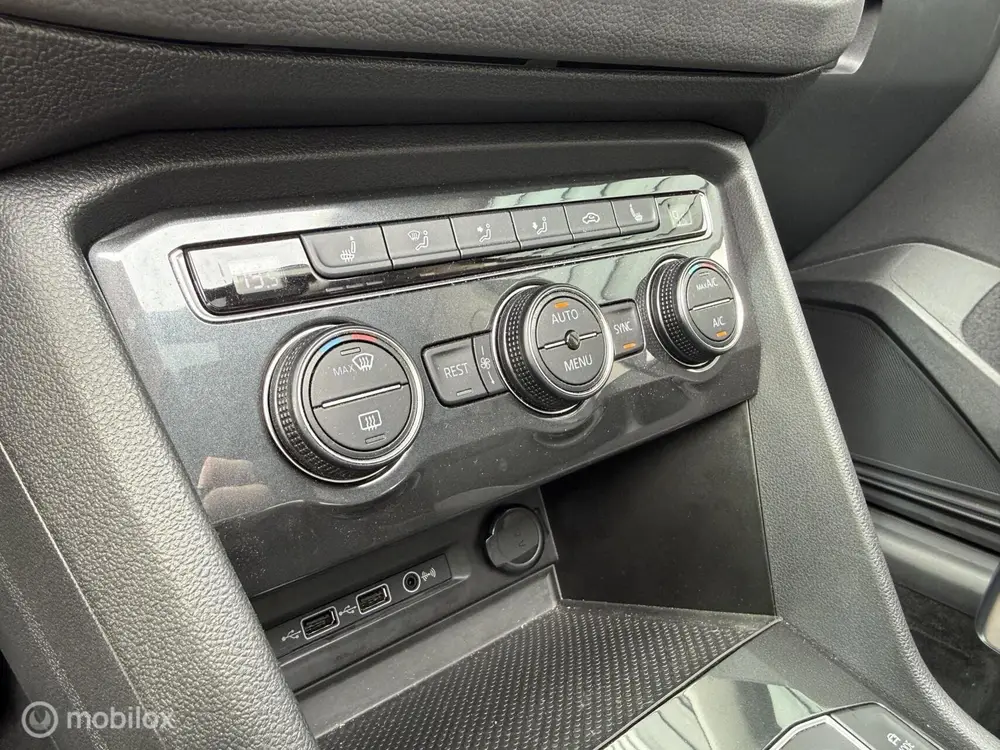Volkswagen Tiguan 1.5 TSI ACT R-Line Pano.dak/Trekhaak/Virit uit 2020, foto 19