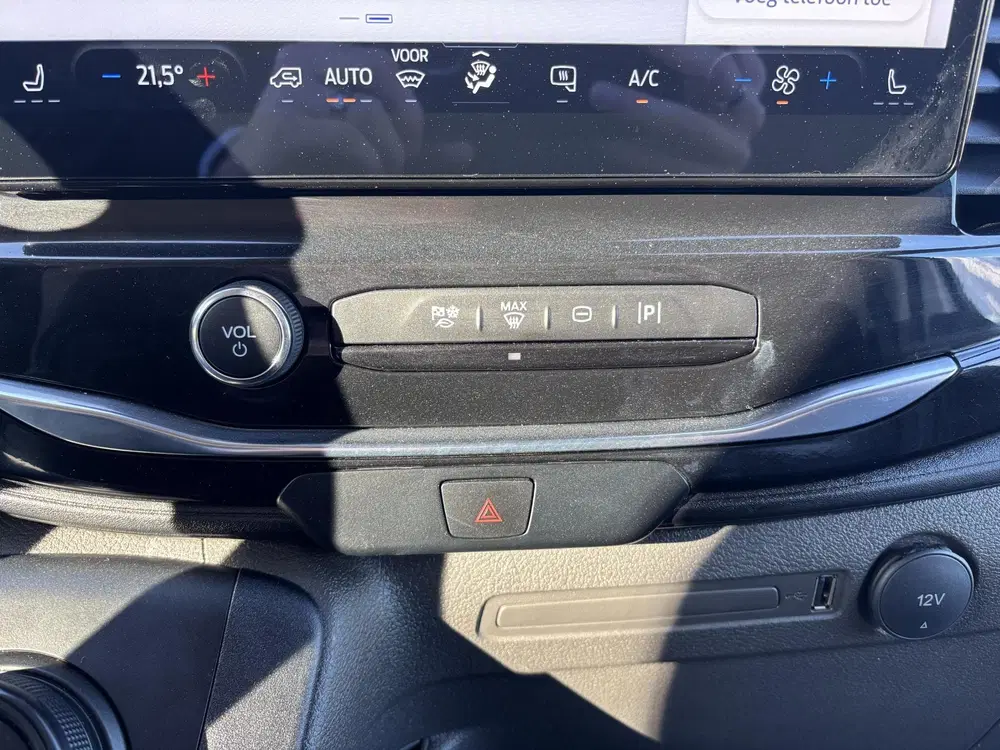 Ford Transit 350 L3H2 Ambiente 68 kWh uit 2025, foto 13