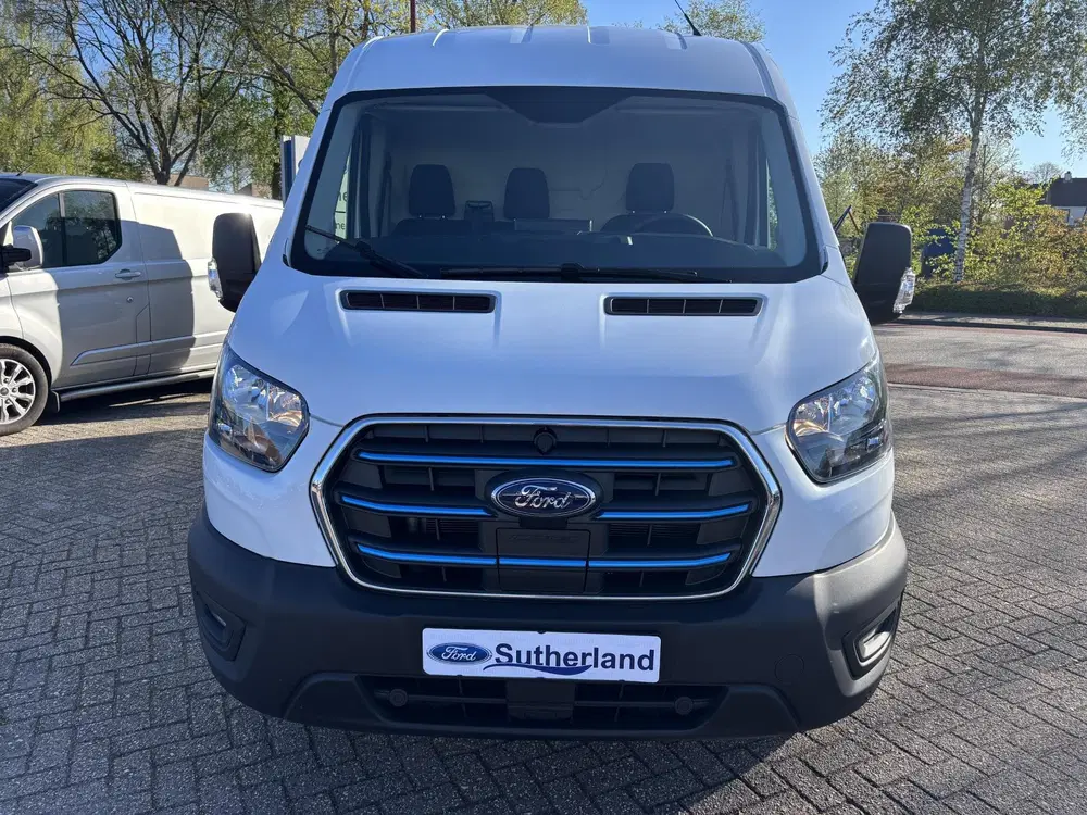 Ford Transit 350 L3H2 Ambiente 68 kWh uit 2025, foto 2