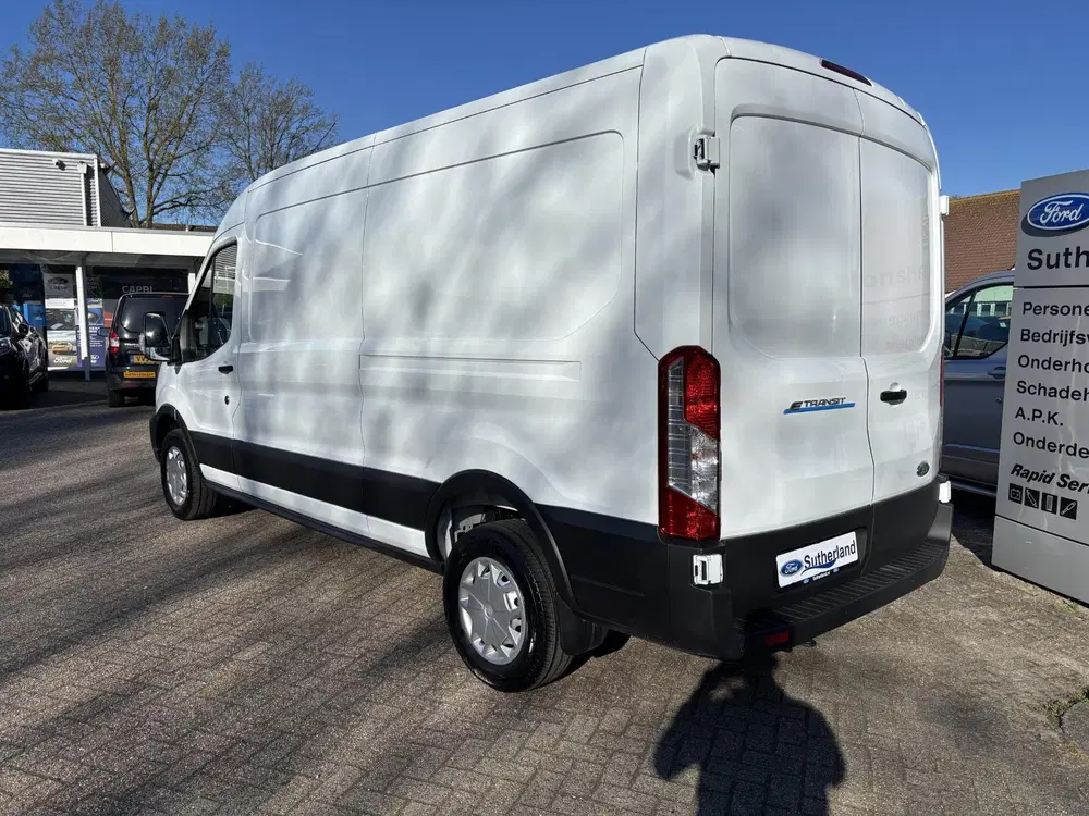 Ford Transit 350 L3H2 Ambiente 68 kWh uit 2025, foto 5