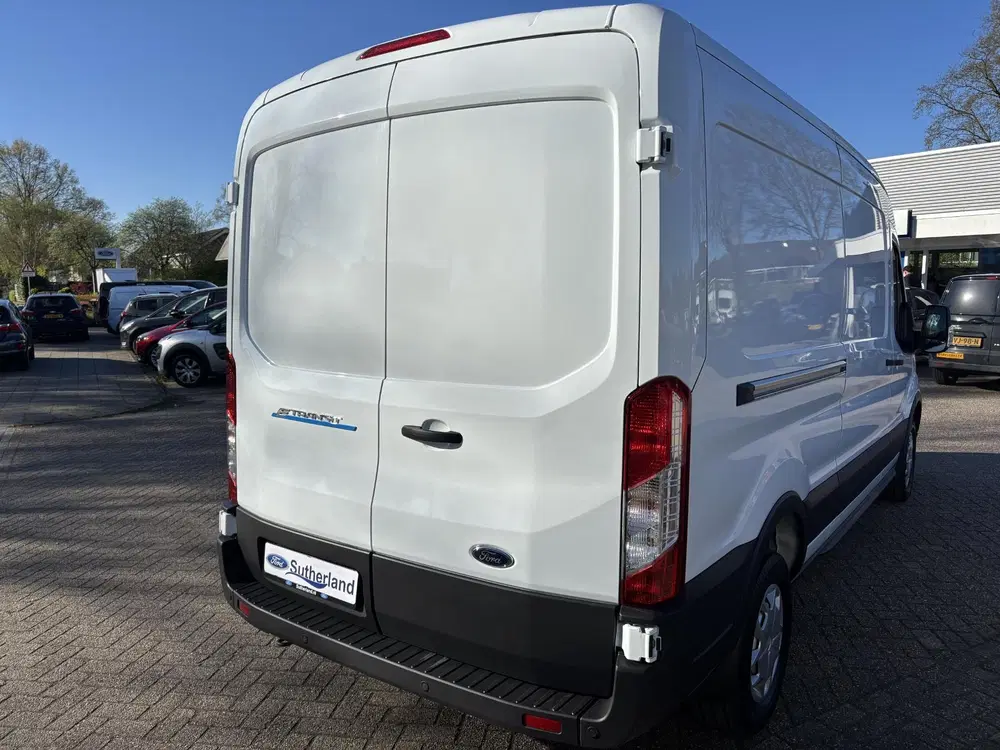 Ford Transit 350 L3H2 Ambiente 68 kWh uit 2025, foto 7