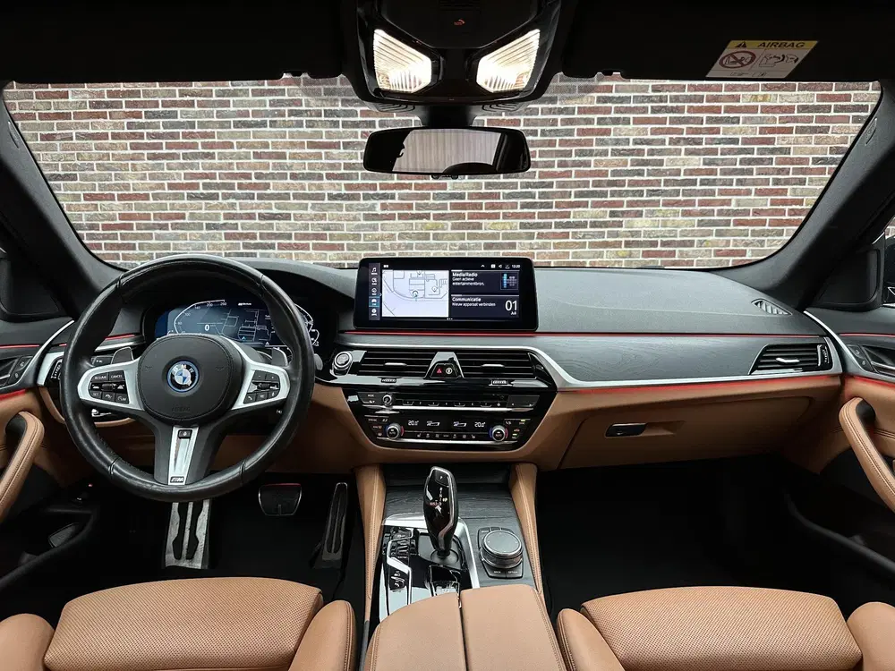 BMW 5-serie 530e Executive M-Pakket uit 2023, foto 11