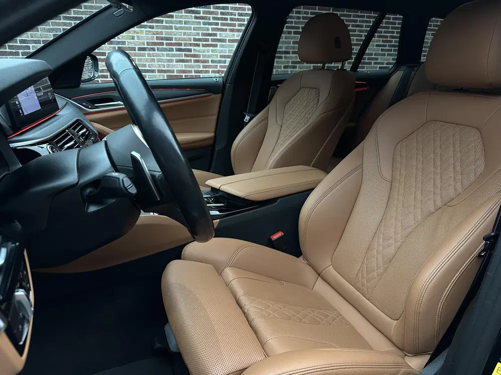 BMW 5-serie 530e Executive M-Pakket uit 2023, foto 14