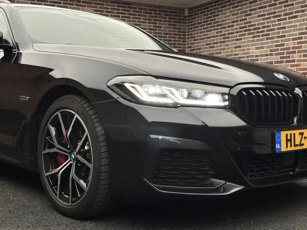 BMW 5-serie 530e Executive M-Pakket uit 2023, foto 20