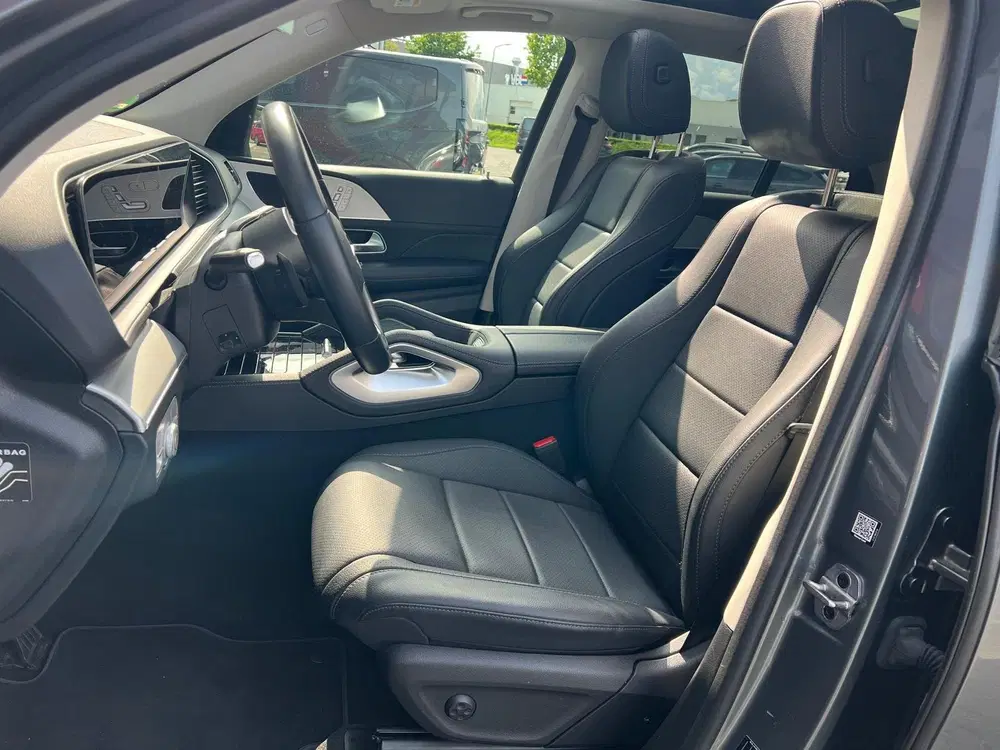 Mercedes-Benz GLE 350 e 4MATIC Panorama uit 2021, foto 12