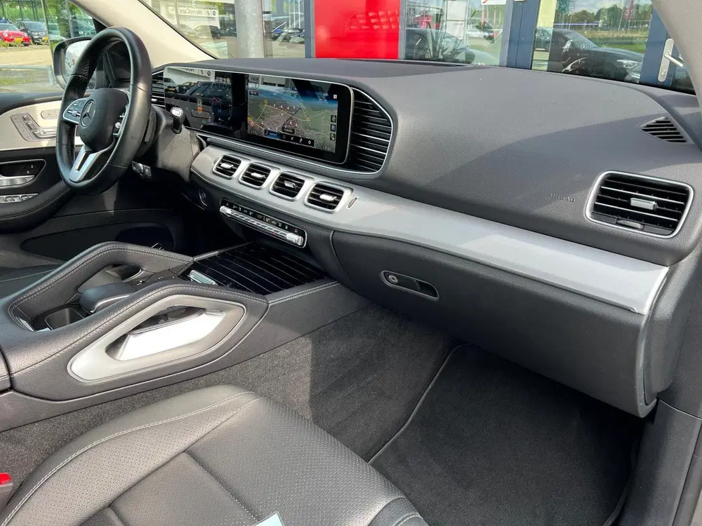 Mercedes-Benz GLE 350 e 4MATIC Panorama uit 2021, foto 13