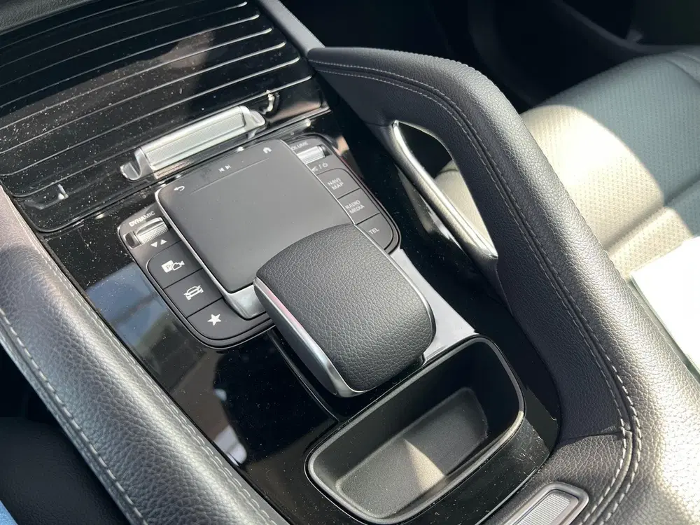 Mercedes-Benz GLE 350 e 4MATIC Panorama uit 2021, foto 18