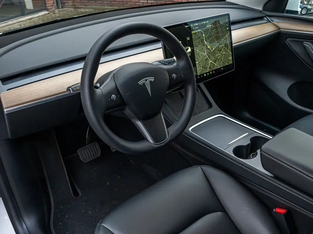 Tesla Model Y Long Range AWD 75 kWh 20"LMV uit 2021, foto 7