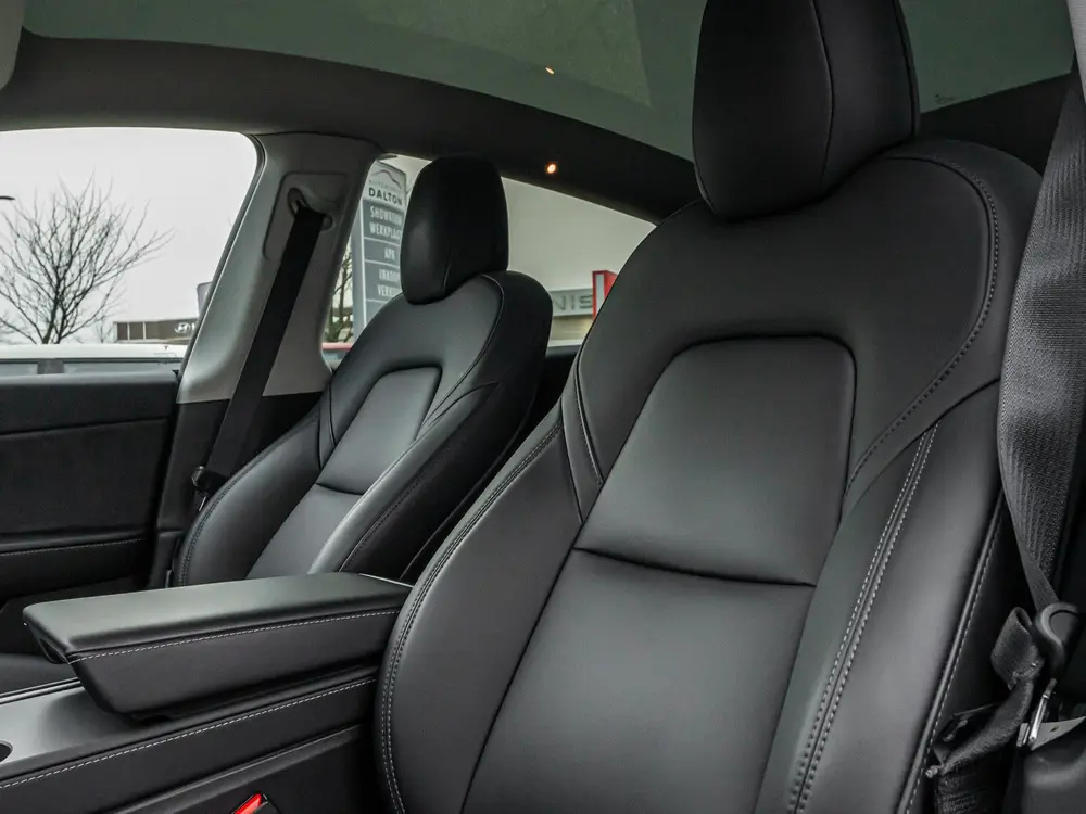 Tesla Model Y Long Range AWD 75 kWh 20"LMV uit 2021, foto 8