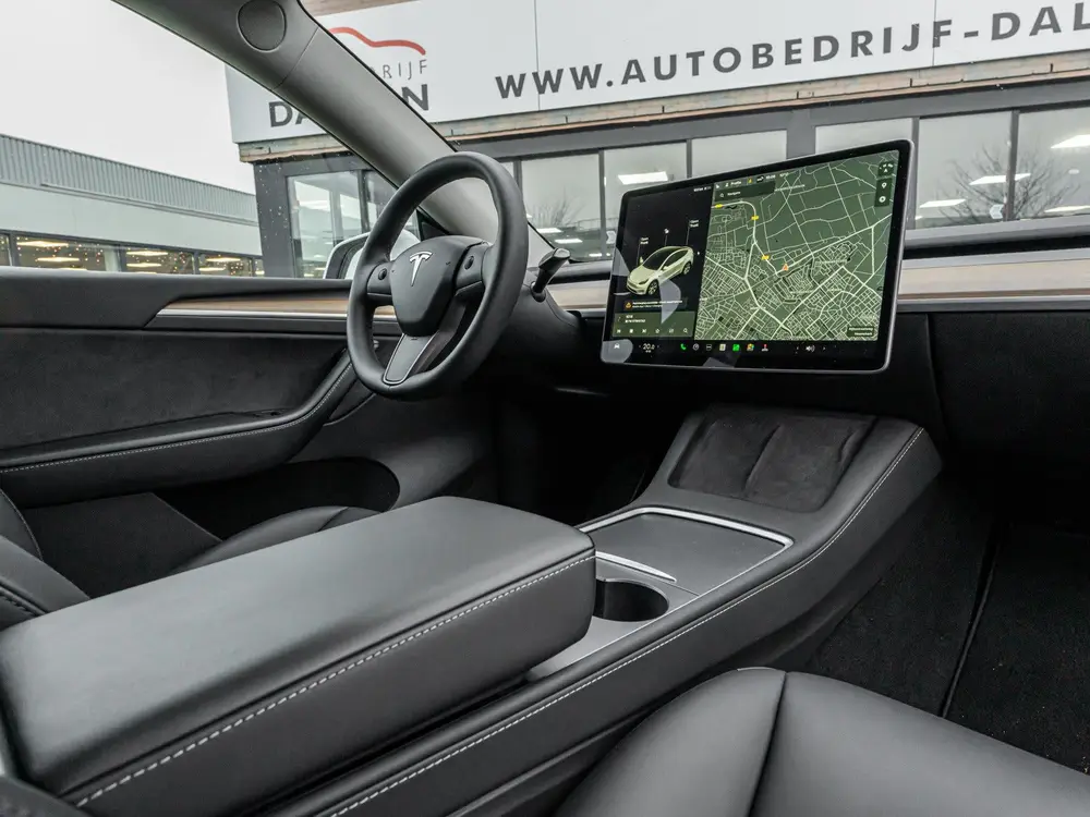 Tesla Model Y Long Range AWD 75 kWh 20"LMV uit 2021, foto 9