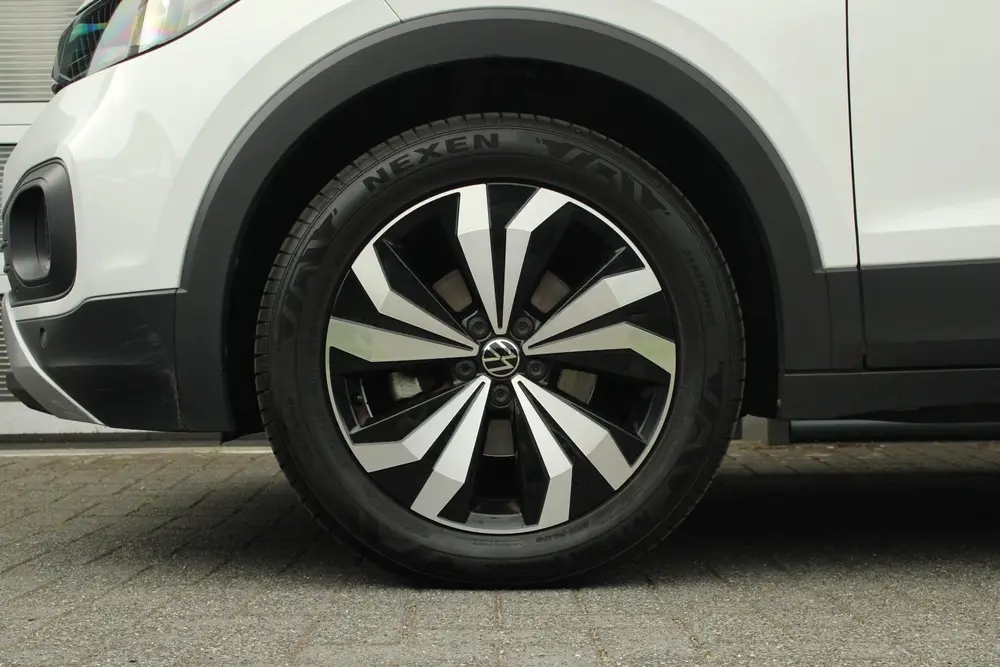 Volkswagen T-Cross 1.0 TSI 95pk Life | Black Pack | Climatro uit 2021, foto 15