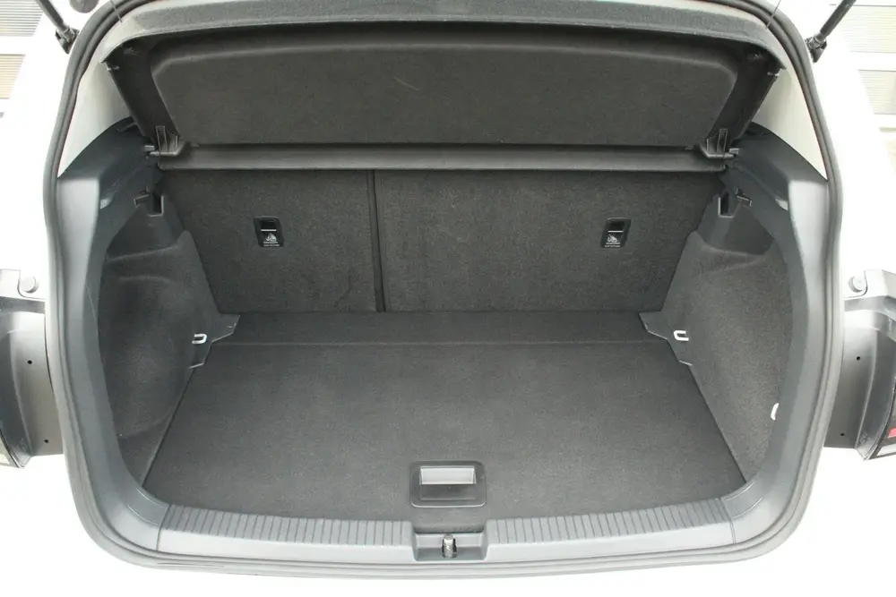 Volkswagen T-Cross 1.0 TSI 95pk Life | Black Pack | Climatro uit 2021, foto 18