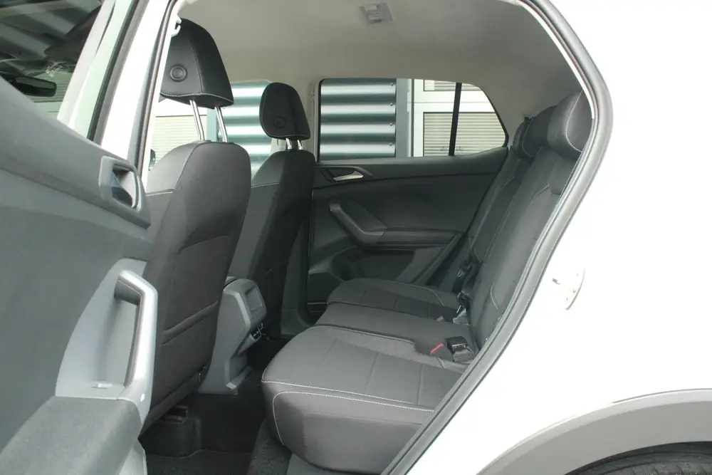 Volkswagen T-Cross 1.0 TSI 95pk Life | Black Pack | Climatro uit 2021, foto 19