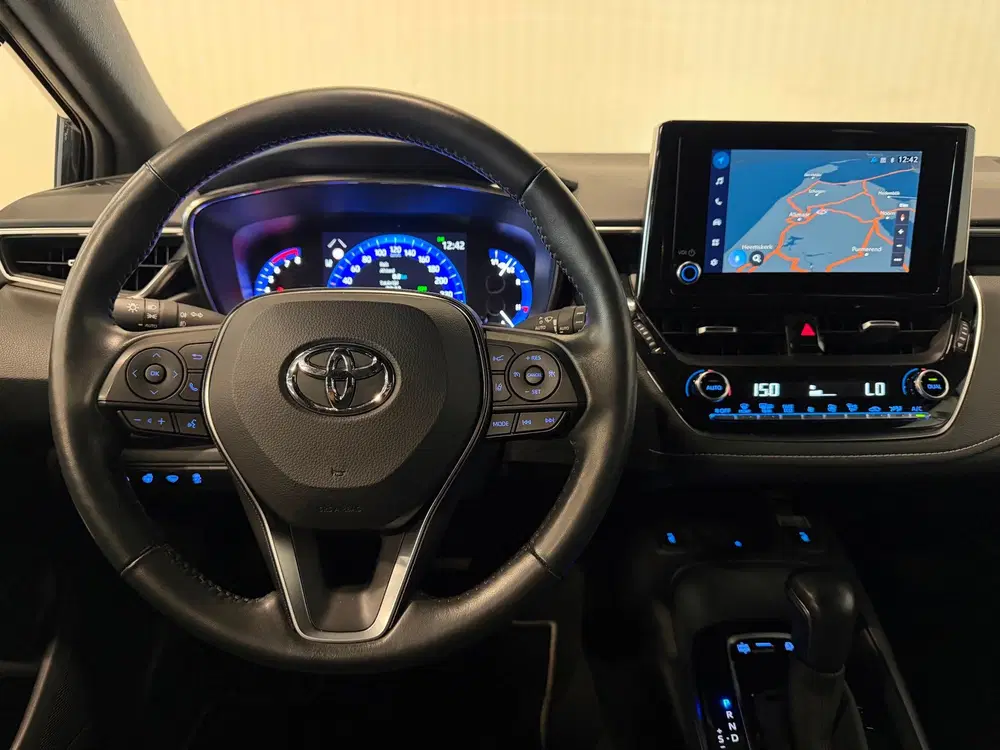 Toyota Corolla 2.0 Hybrid Dynamic uit 2022, foto 14