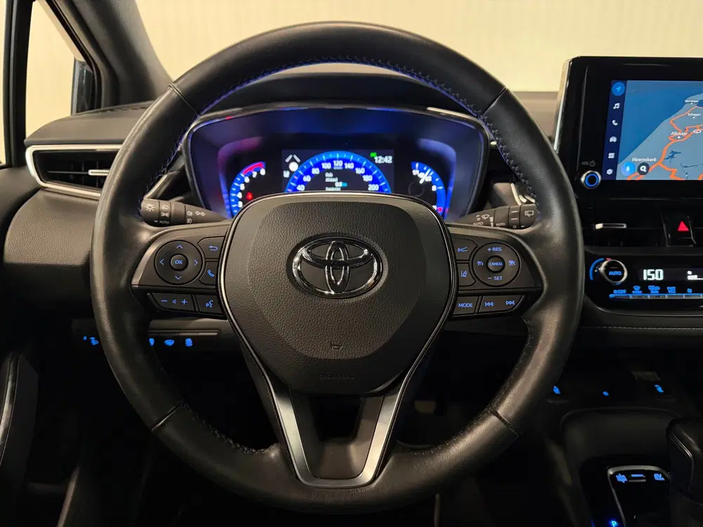 Toyota Corolla 2.0 Hybrid Dynamic uit 2022, foto 15
