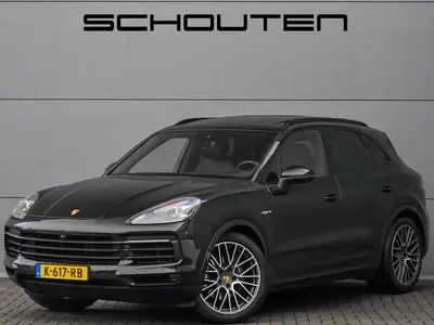 Porsche Cayenne 3.0 E-Hybrid Pano Camera 360 Sport Chrono uit 2021