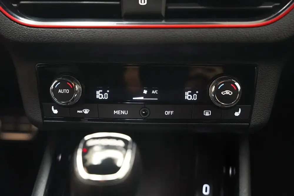 Skoda Scala 1.5 TSI 150pk Sport Edition Aut. [ Panorama Stoe uit 2019, foto 9