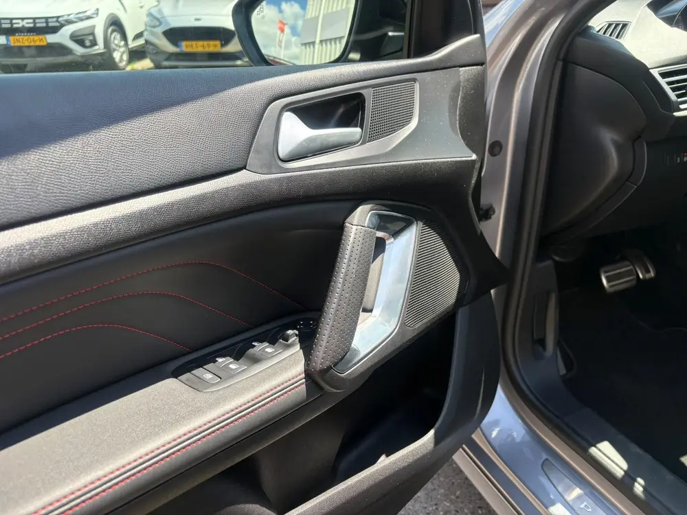 Peugeot 308 1.2 PureTech GT-line Automaat, Clima, cruise uit 2019, foto 10