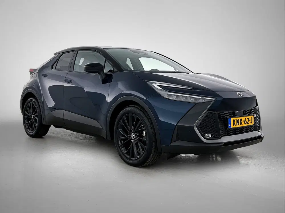 Toyota C-HR 2.0 Plug-in Hybrid 220 GR SPORT uit 2025, foto 15