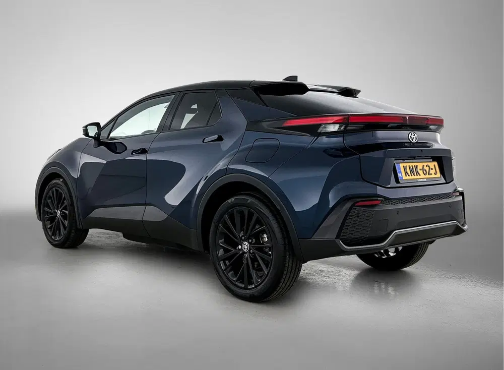 Toyota C-HR 2.0 Plug-in Hybrid 220 GR SPORT uit 2025, foto 16