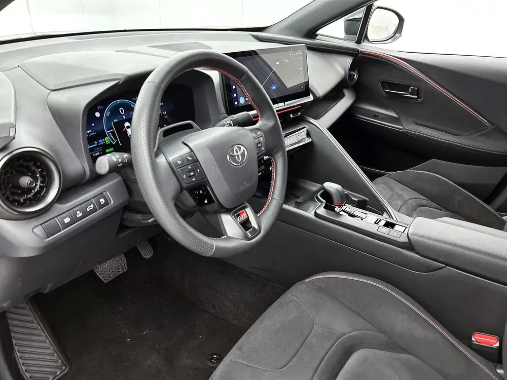 Toyota C-HR 2.0 Plug-in Hybrid 220 GR SPORT uit 2025, foto 19
