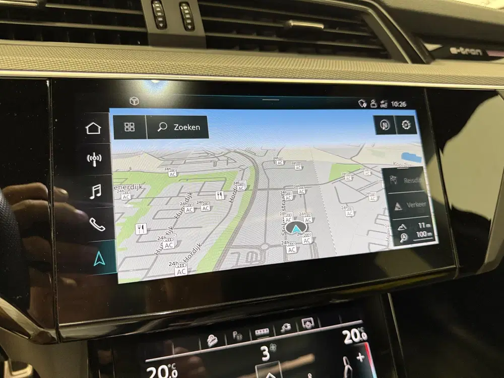Audi Q8 e-tron 55 quattro S-Line 115 kWh Pano uit 2023, foto 14