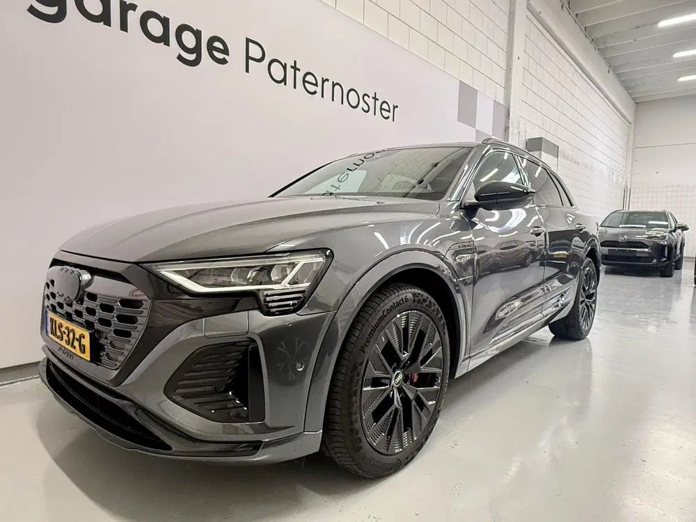 Audi Q8 e-tron 55 quattro S-Line 115 kWh Pano uit 2023, foto 6