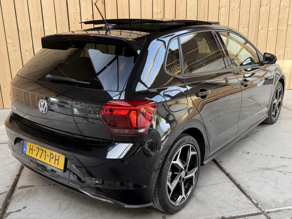 Volkswagen Polo 1.5 TSI Highline Business R 150pk Automaat | uit 2020, foto 2