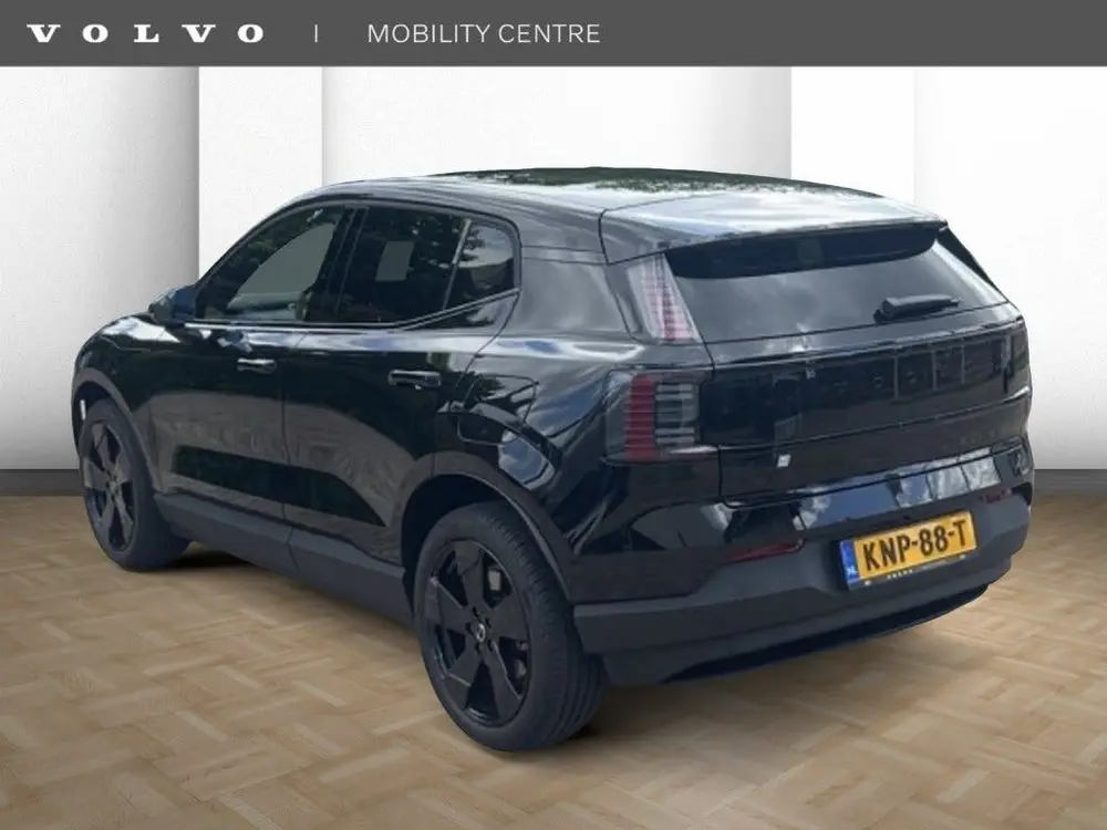 Volvo EX30 P5 Long Range + Eur. Black ed. uit 2026, foto 3
