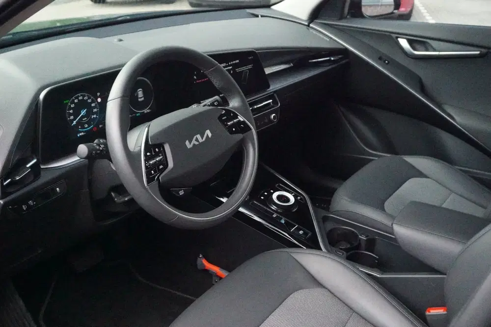 Kia Niro DynamicLine 64.8 kWh uit 2024, foto 11