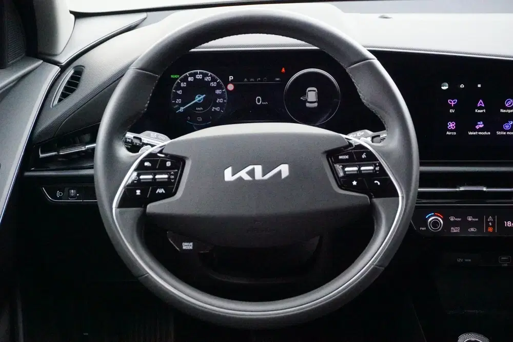 Kia Niro DynamicLine 64.8 kWh uit 2024, foto 12