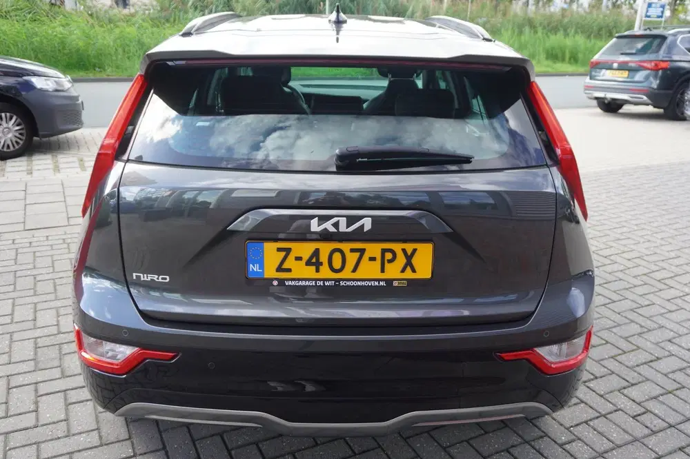 Kia Niro DynamicLine 64.8 kWh uit 2024, foto 4
