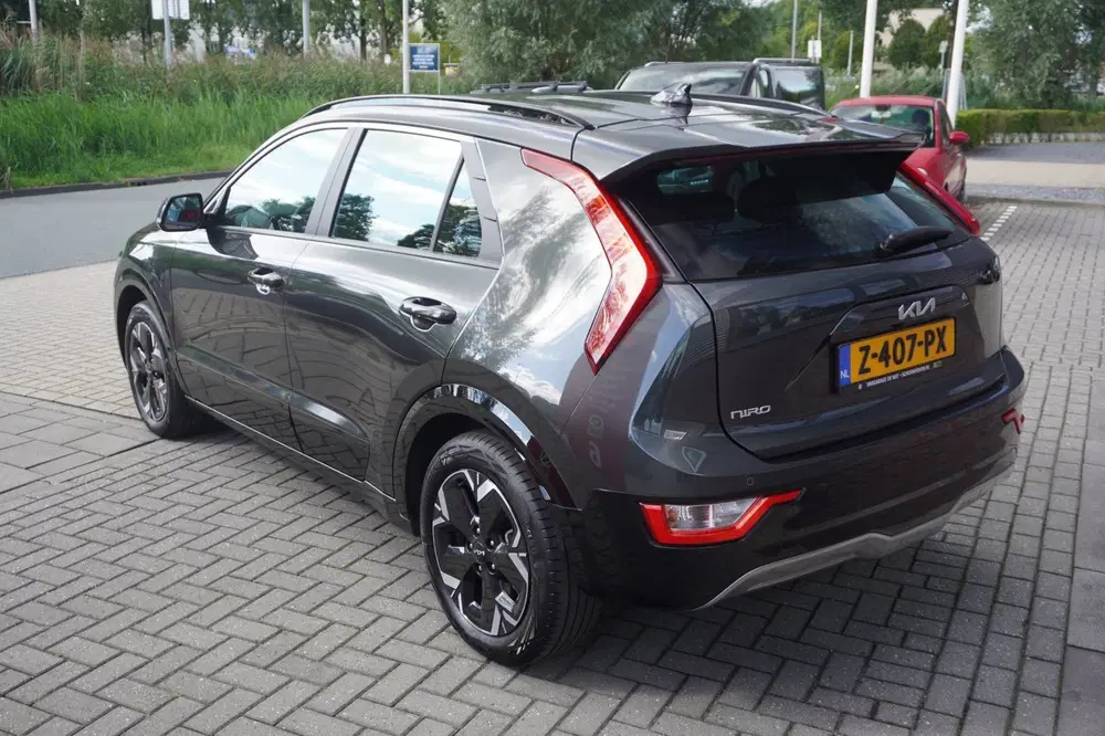 Kia Niro DynamicLine 64.8 kWh uit 2024, foto 6