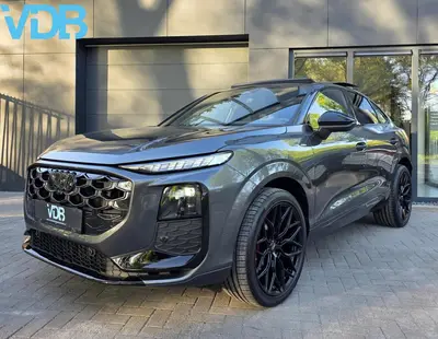 Audi Q3 35 TFSI S-LINE NIEUWSTE MODEL PANO SFEER uit 2025