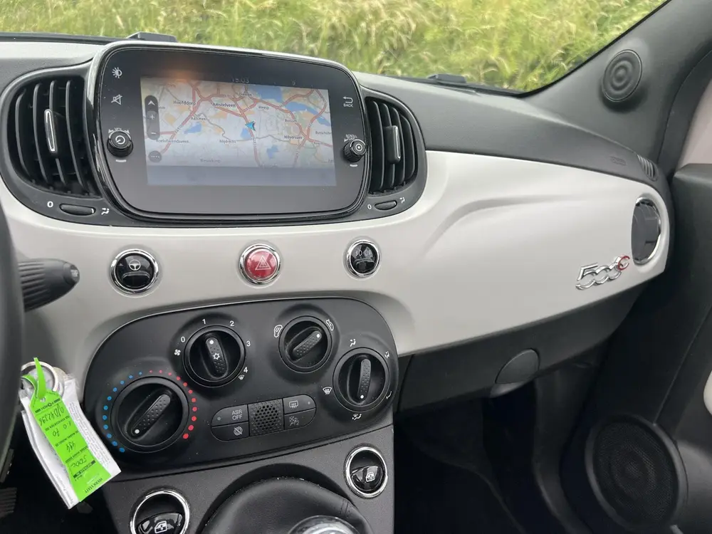 Fiat 500 C 1.0 Hybrid Launch Edition GARANTIE Apple C uit 2020, foto 16