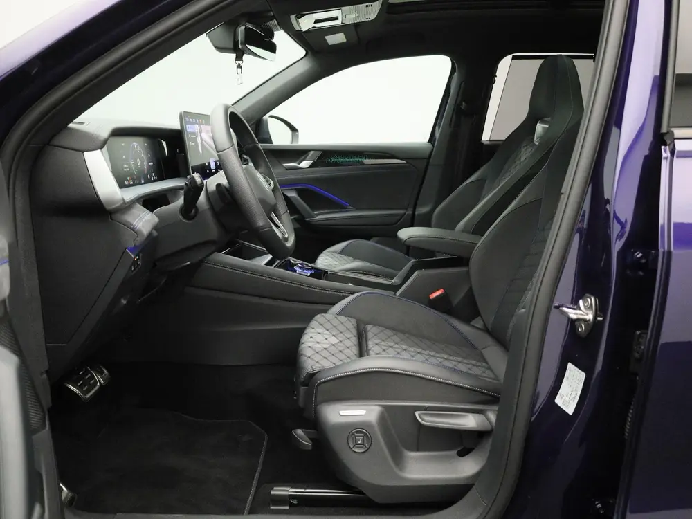 Volkswagen Tayron 1.5 eHybrid R-Line Edition 272 PK| SoH 100 uit 2025, foto 9