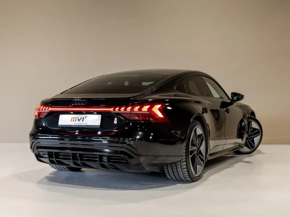 Audi e-tron GT 93 kWh SoH 86 uit 2021, foto 2