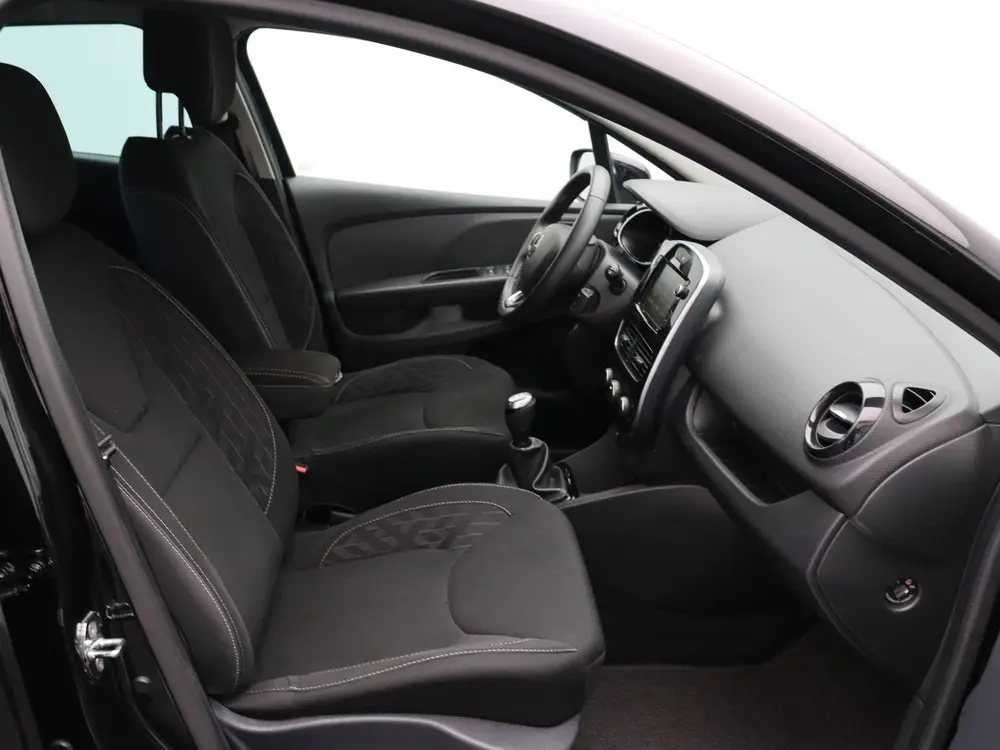 Renault Clio 90pk TCe Limited | Navigatie | Lichtmetalen vel uit 2019, foto 14