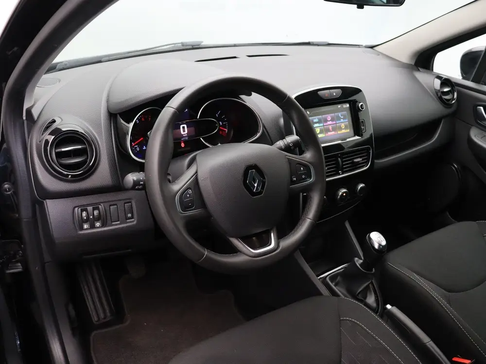 Renault Clio 90pk TCe Limited | Navigatie | Lichtmetalen vel uit 2019, foto 16